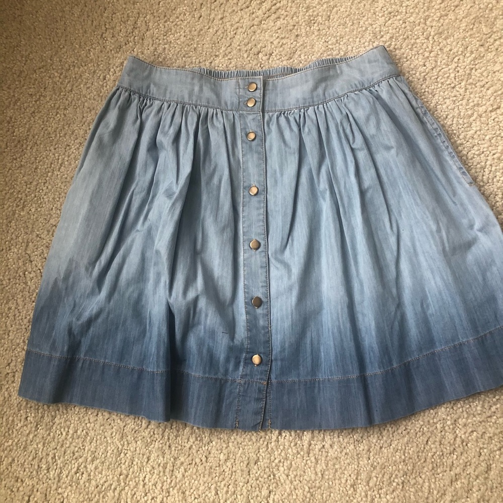 Button Skirt